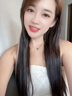 苗苗 - 新加坡KKbaby