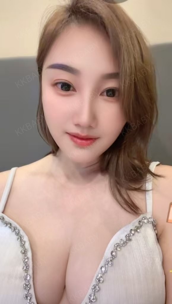 Yi Yi 依依  - 新加坡KKbaby