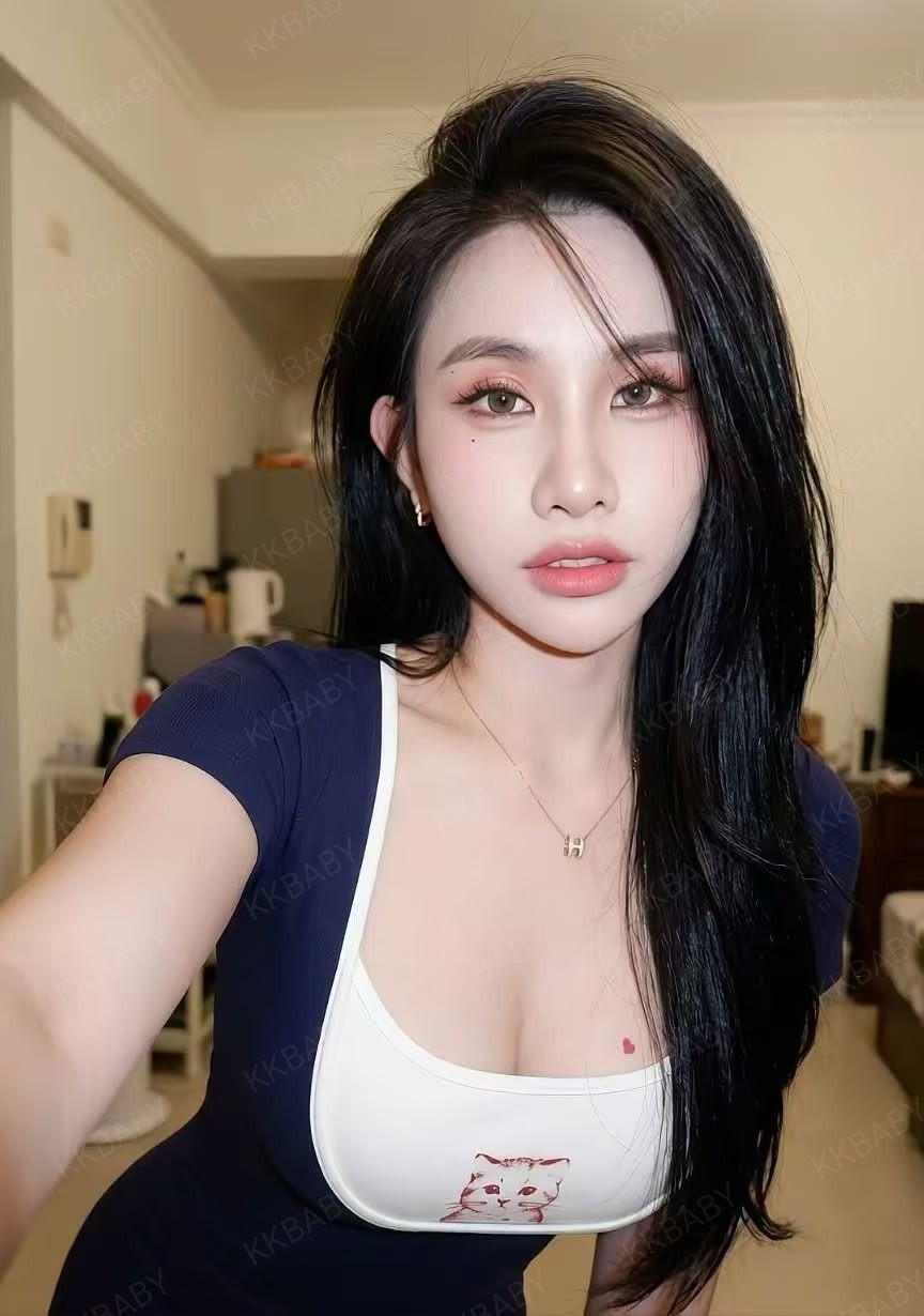 Jully - 新加坡KKbaby