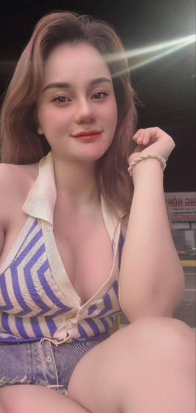 Ella - 新加坡KKbaby